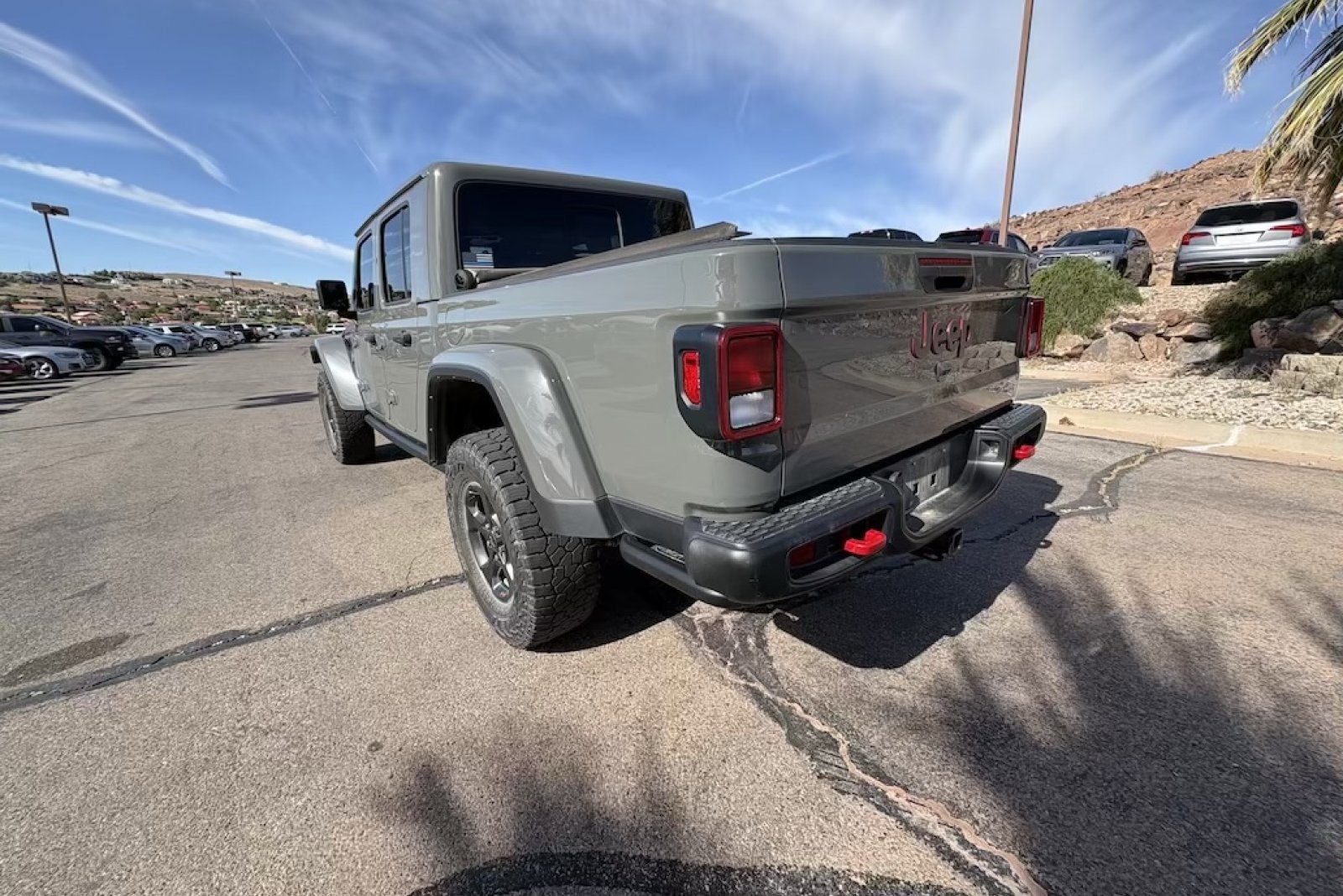 Used 2023 Jeep Gladiator Rubicon w/ Trailer Tow Package AWD/4WD image 3