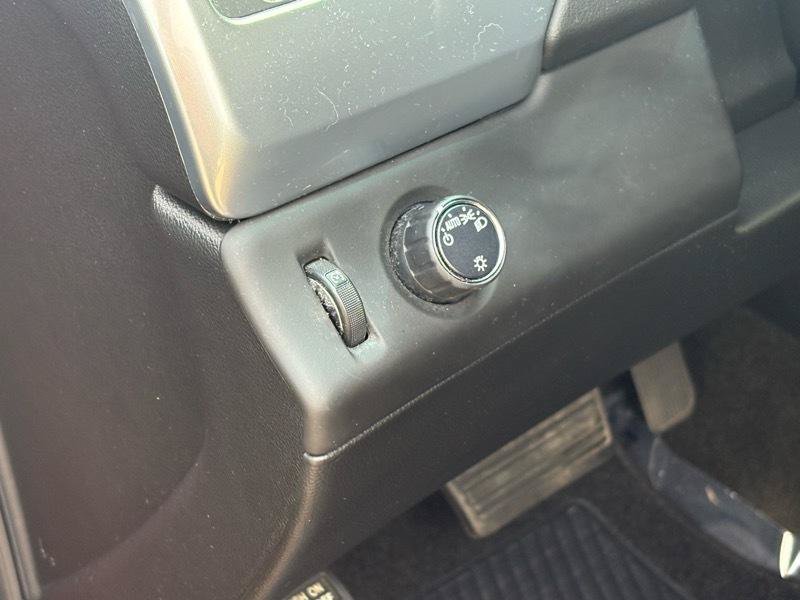 Used 2019 Chevrolet Tahoe LS RWD image 16