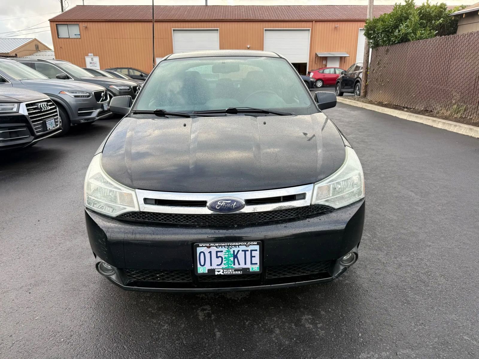 Used 2009 Ford Focus SES image 2