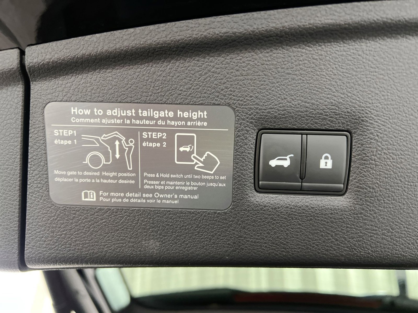 Used 2023 INFINITI QX55 Luxe w/ Accent Package image 28