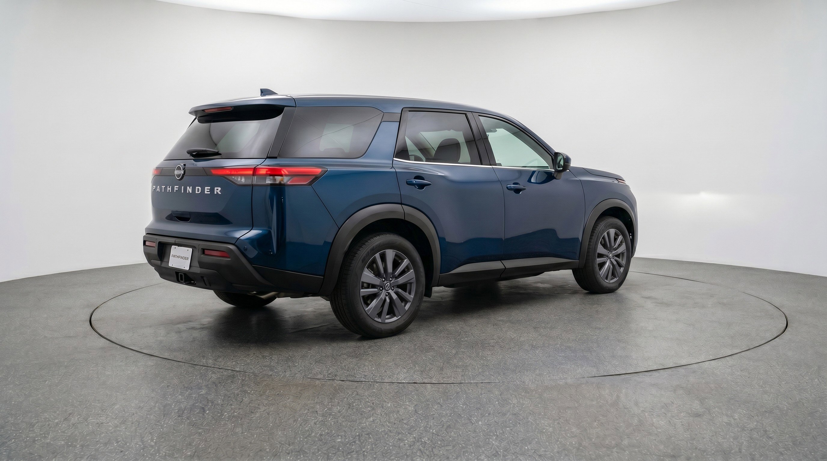 Used 2025 Nissan Pathfinder SV FWD image 9