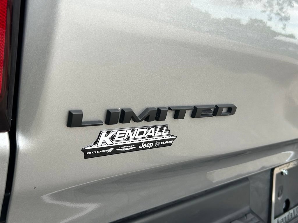 Used 2024 RAM 1500 Limited AWD/4WD image 42