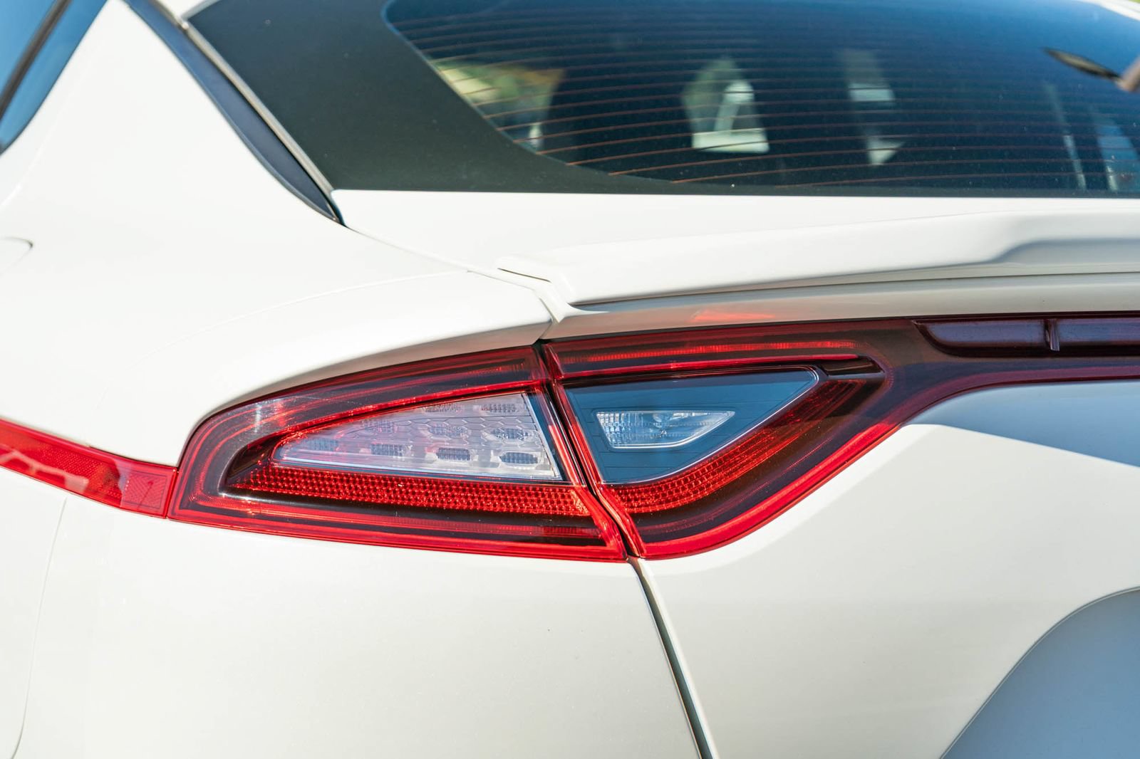 Used 2021 Kia Stinger GT1 RWD image 8