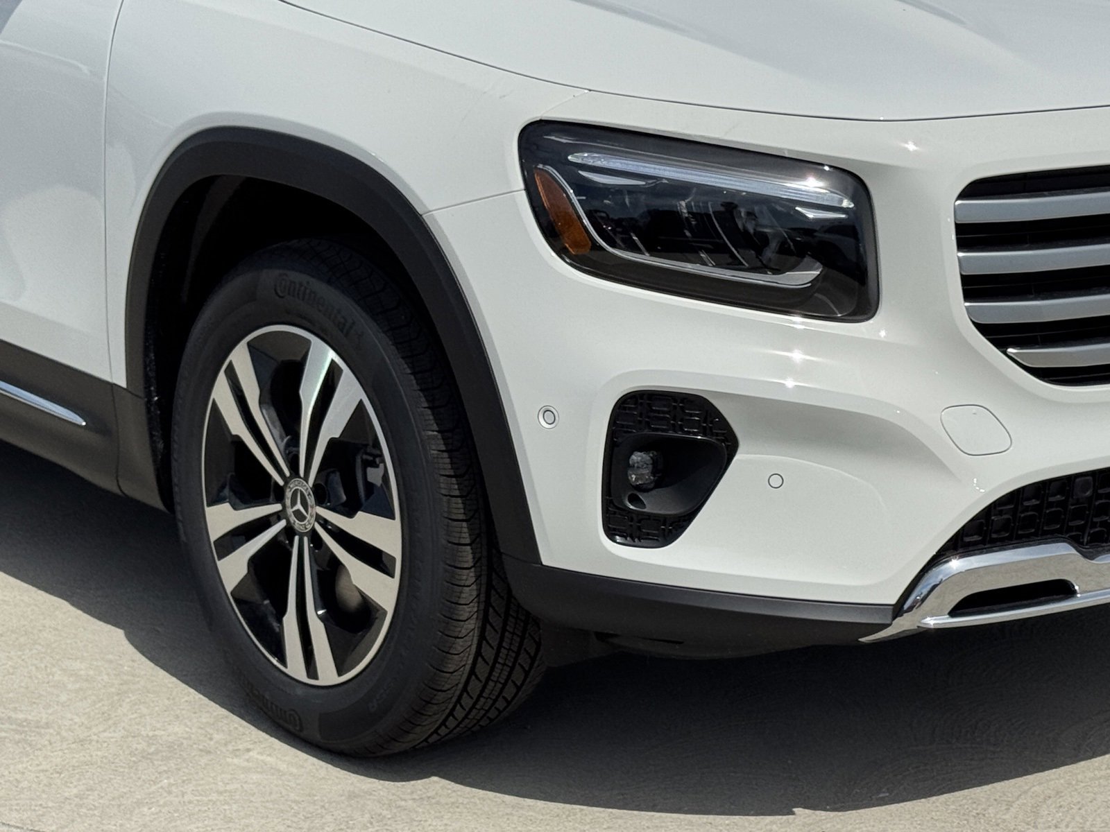 New 2026 Mercedes-Benz GLB 250 image 4