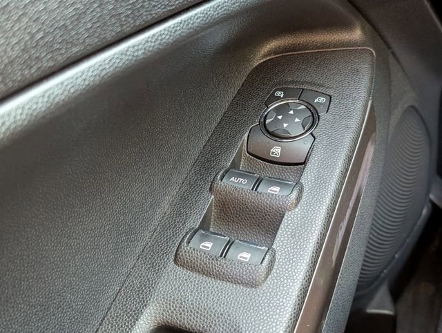 Used 2018 Ford EcoSport SE image 35