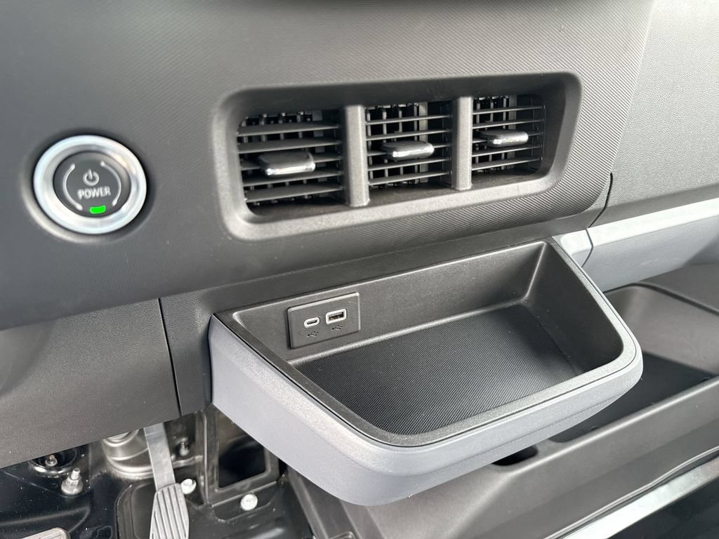 Used 2024 Chevrolet Brightdrop 600 w/ Battery Pack, Max Range AWD/4WD image 34