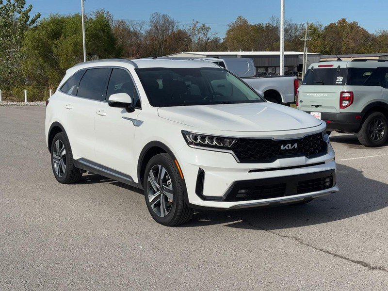 Used 2024 Kia Sorento EX image 2