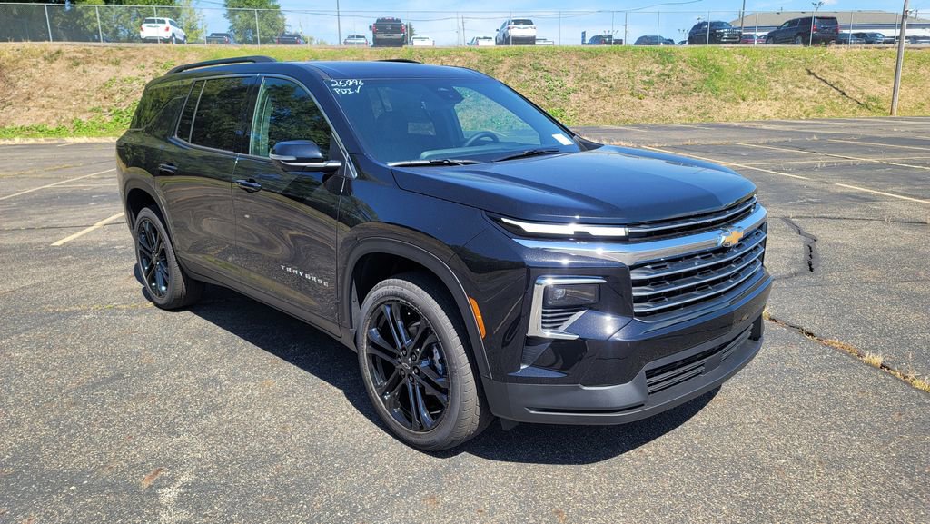 New 2026 Chevrolet Traverse LT w/ Driver Confidence Package image 16