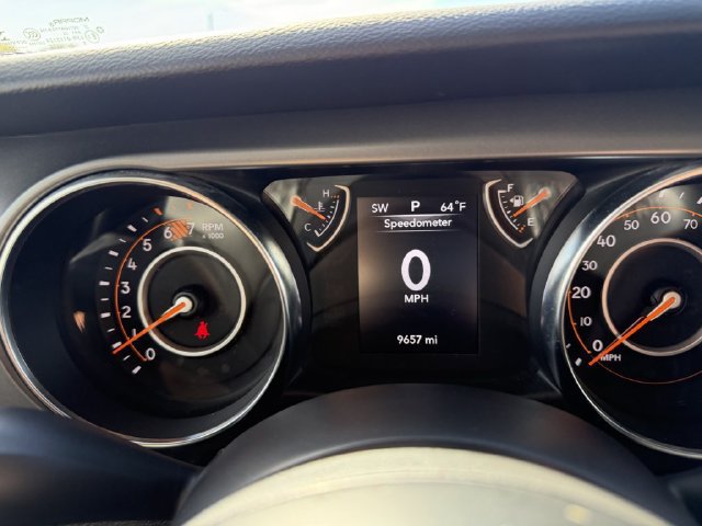 Used 2022 Jeep Wrangler Sport AWD/4WD image 17