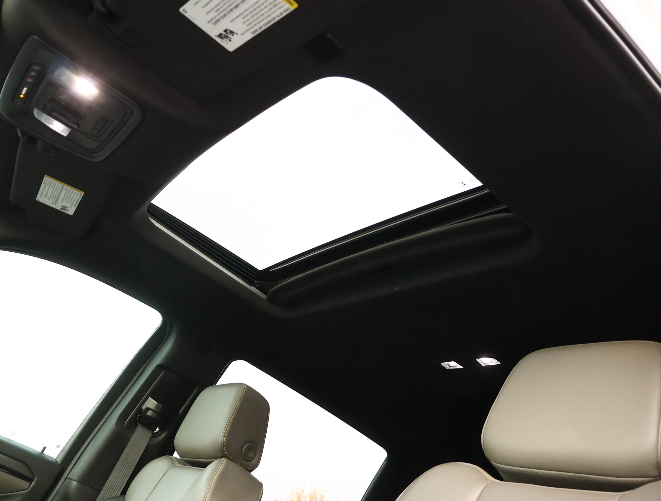 Used 2023 Chevrolet Silverado 1500 ZR2 w/ Technology Package image 25