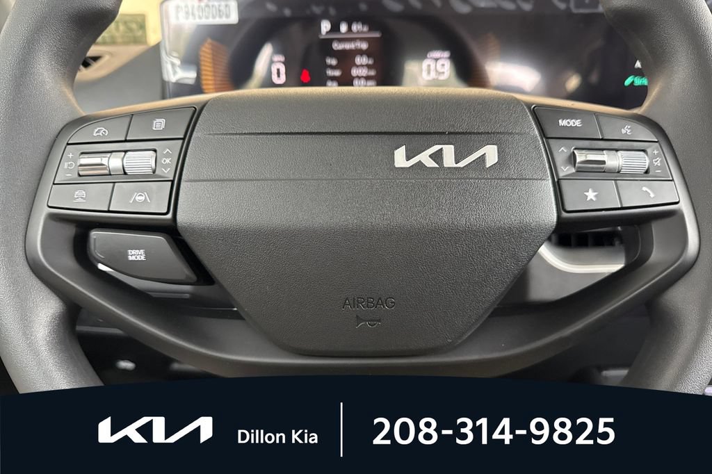 New 2026 Kia K4 FWD image 24