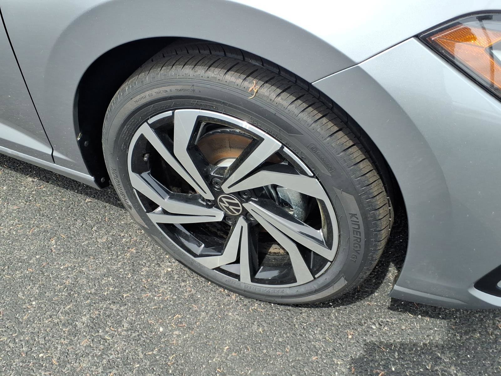 New 2026 Volkswagen Jetta SEL image 5