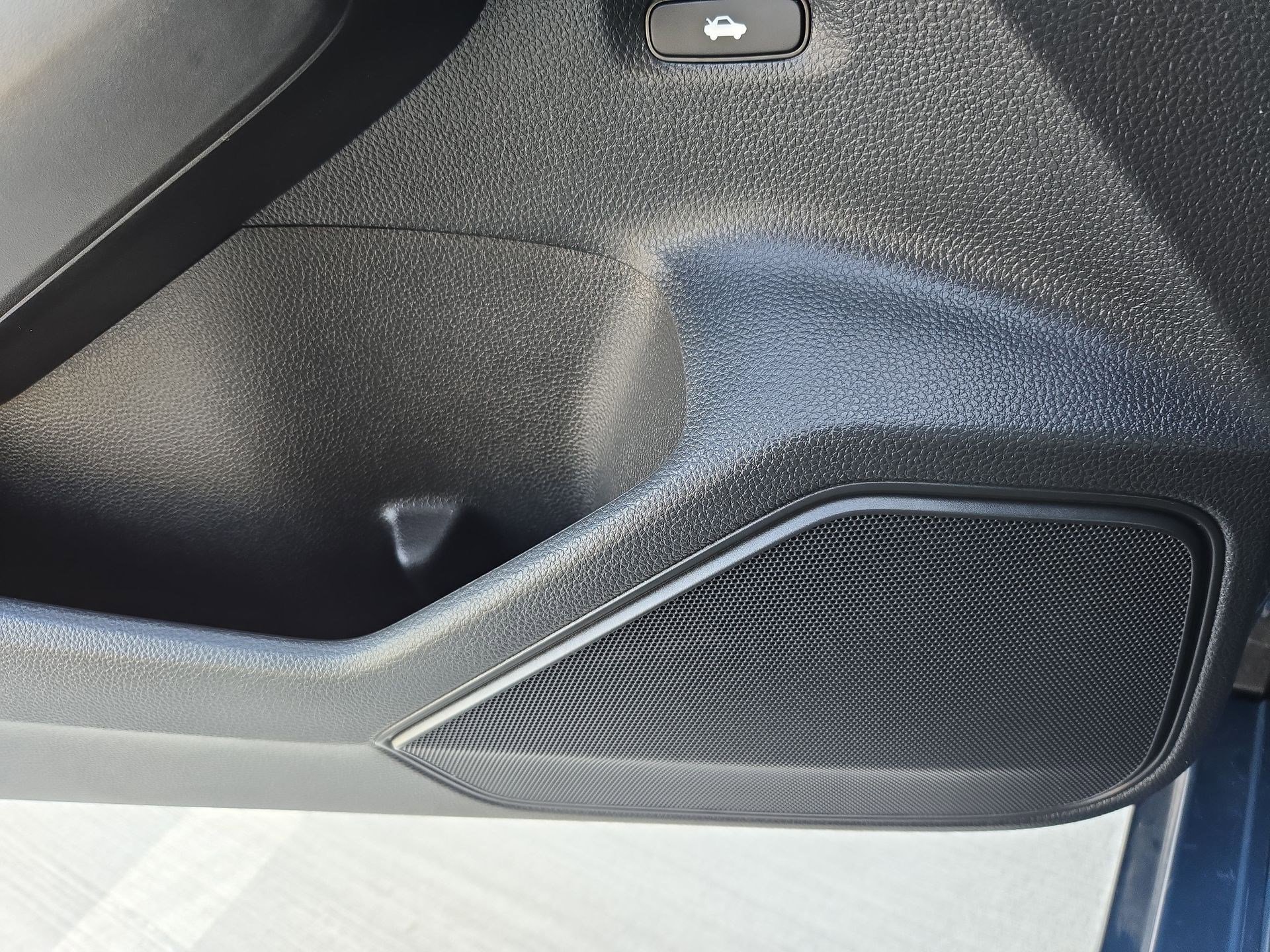Certified 2025 Honda Civic LX image 14