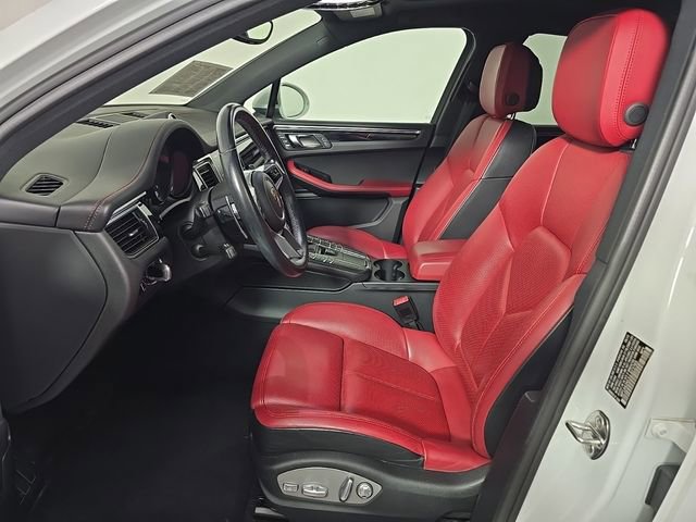 Used 2018 Porsche Macan image 5