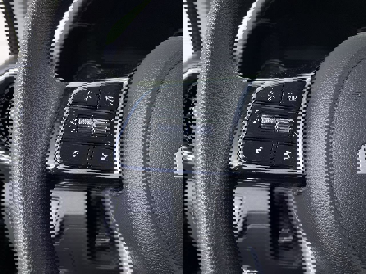 Used 2022 Kia Forte LXS image 24