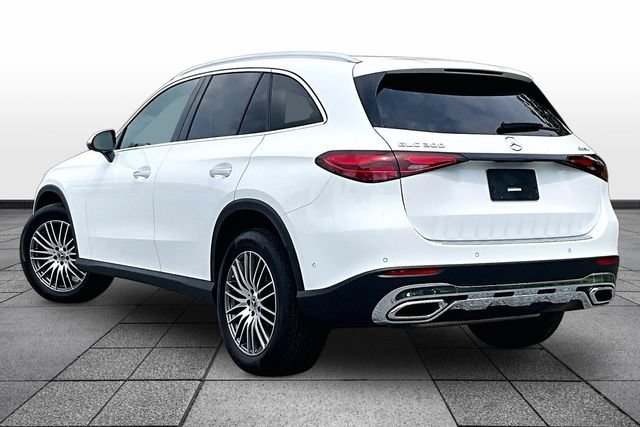 Certified 2026 Mercedes-Benz GLC 300 4MATIC image 5