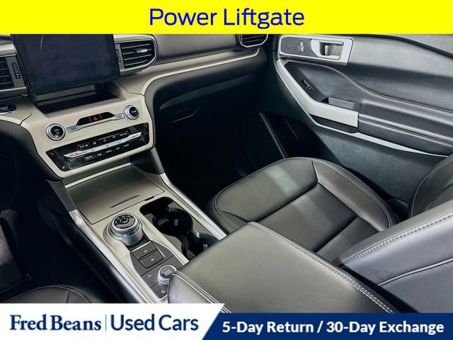Certified 2024 Ford Explorer XLT w/ Equipment Group 202A AWD/4WD image 28