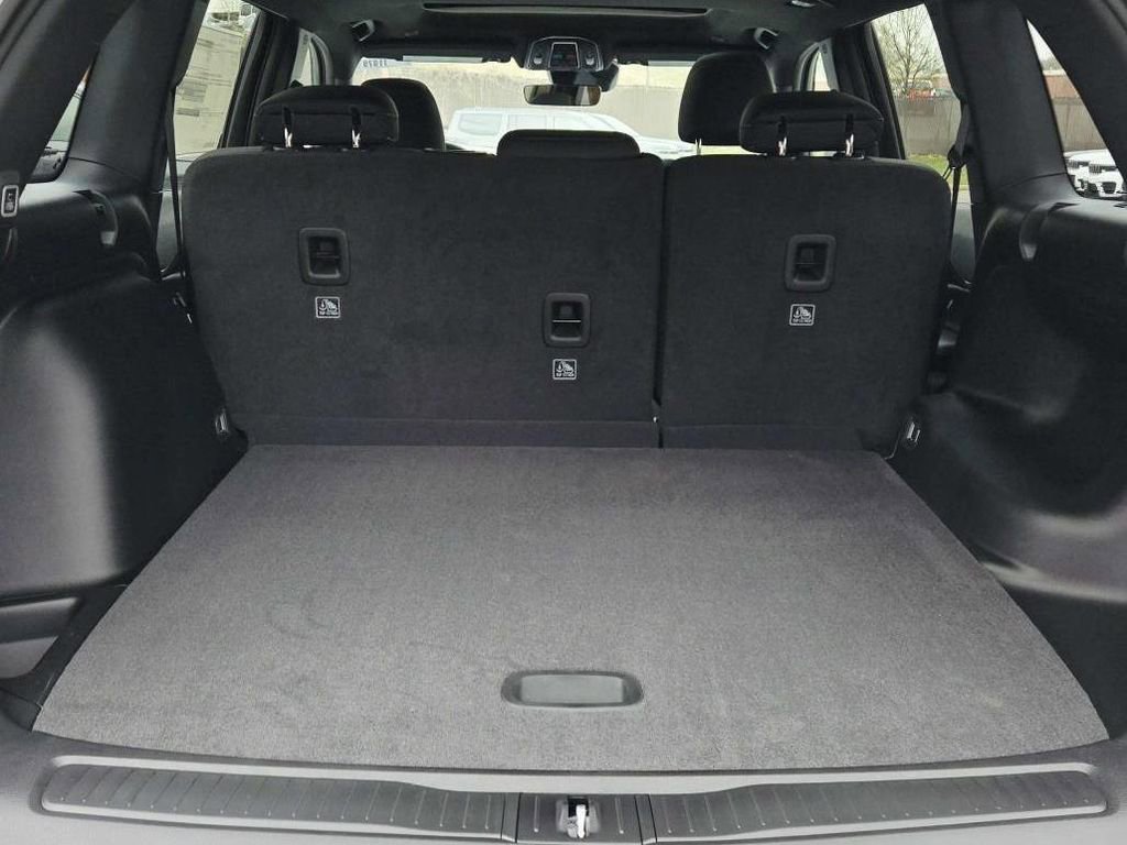 New 2026 Jeep Grand Cherokee Laredo X AWD/4WD image 16