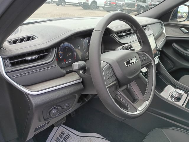 New 2026 Jeep Grand Cherokee Altitude AWD/4WD image 11