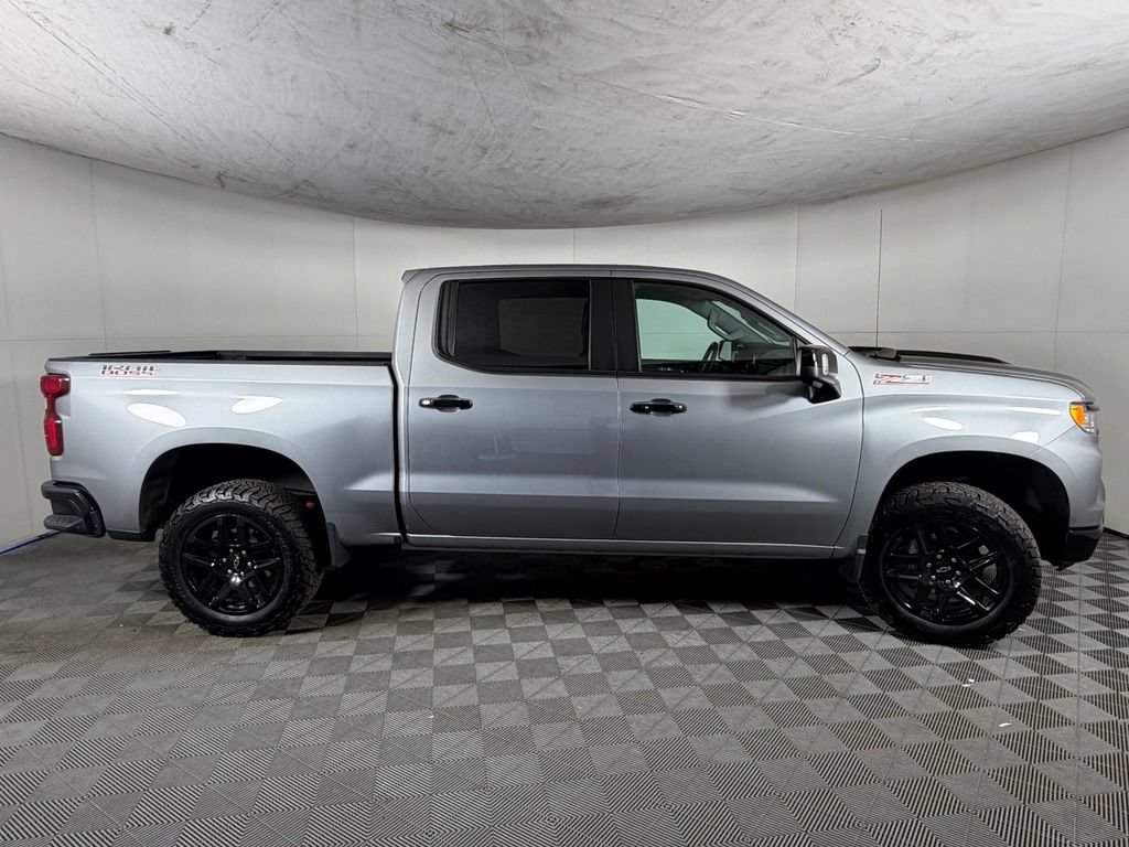 Certified 2024 Chevrolet Silverado 1500 LT Trail Boss w/ LT Trail Boss Premium Package AWD/4WD image 4