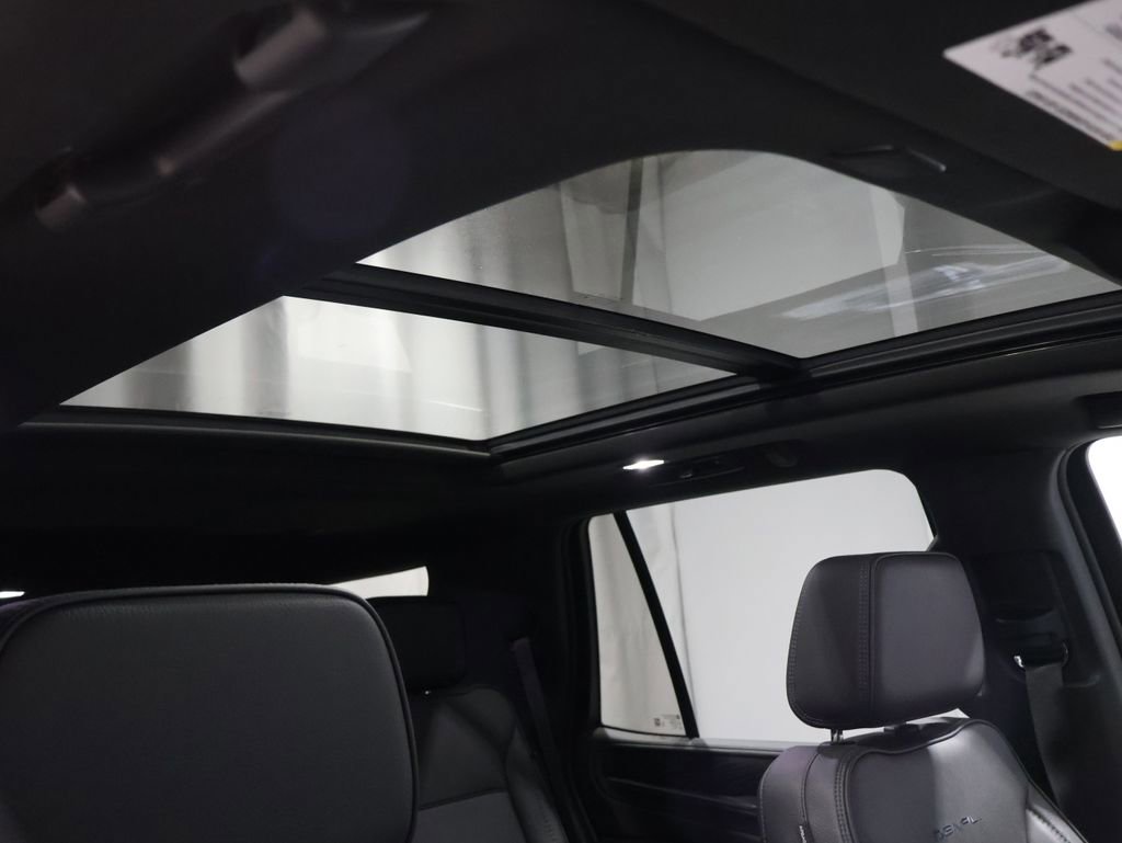 Used 2024 GMC Yukon Denali image 26