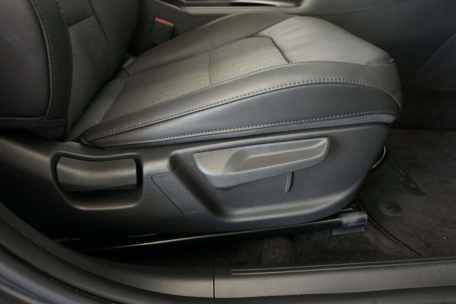 Used 2024 Kia Niro Wind FWD image 23