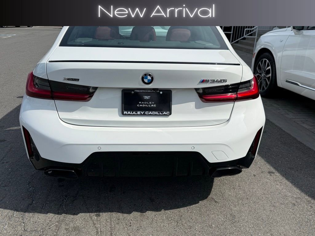 Used 2025 BMW M340i xDrive w/ Premium Package image 6