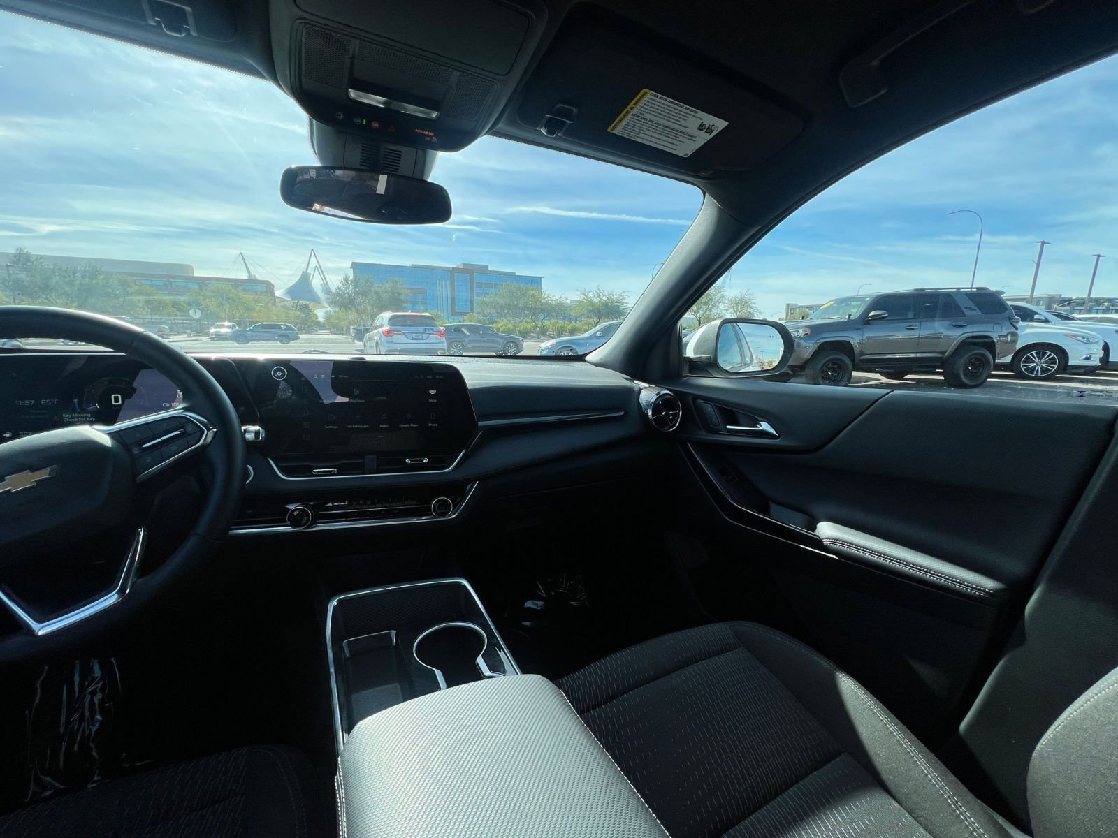 Used 2025 Chevrolet Equinox LT image 35