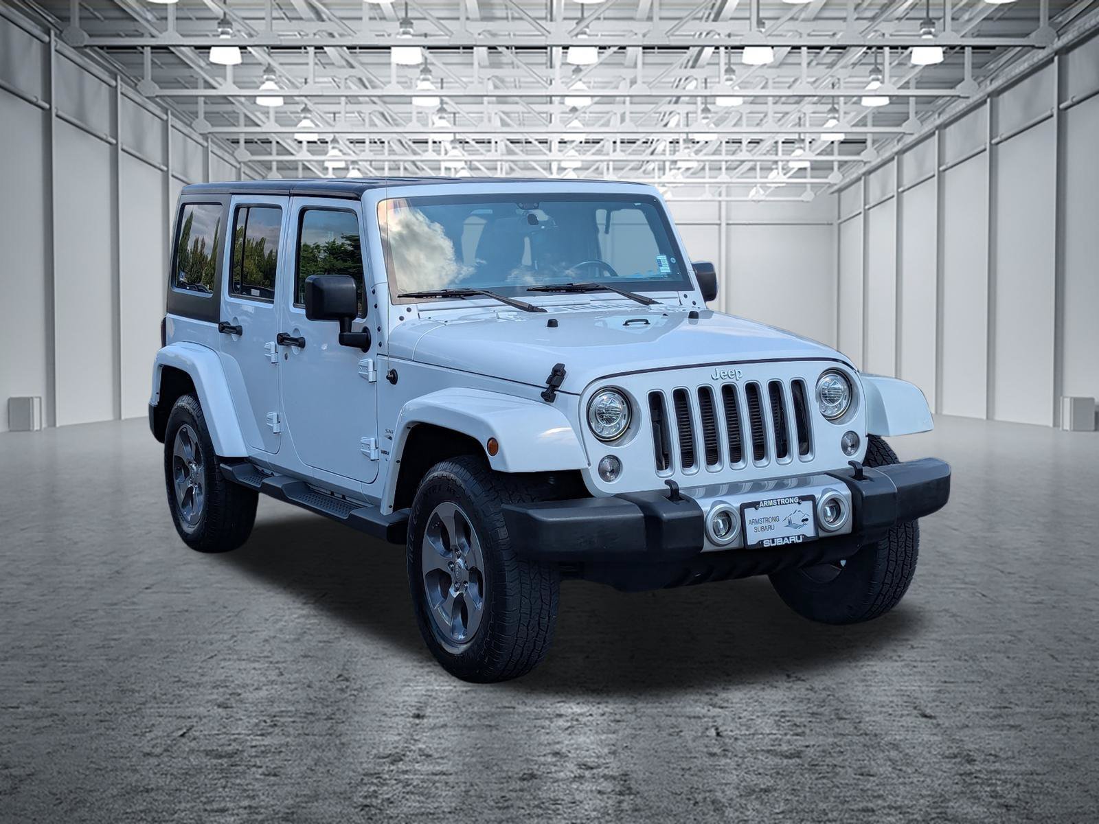Used 2018 Jeep Wrangler Unlimited Sahara w/ Connectivity Group AWD/4WD image 7