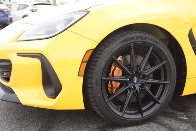 New 2026 Subaru BRZ Series.Yellow RWD image 9