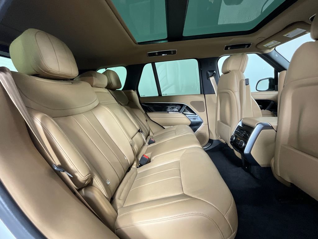 Certified 2023 Land Rover Range Rover SE AWD/4WD image 23