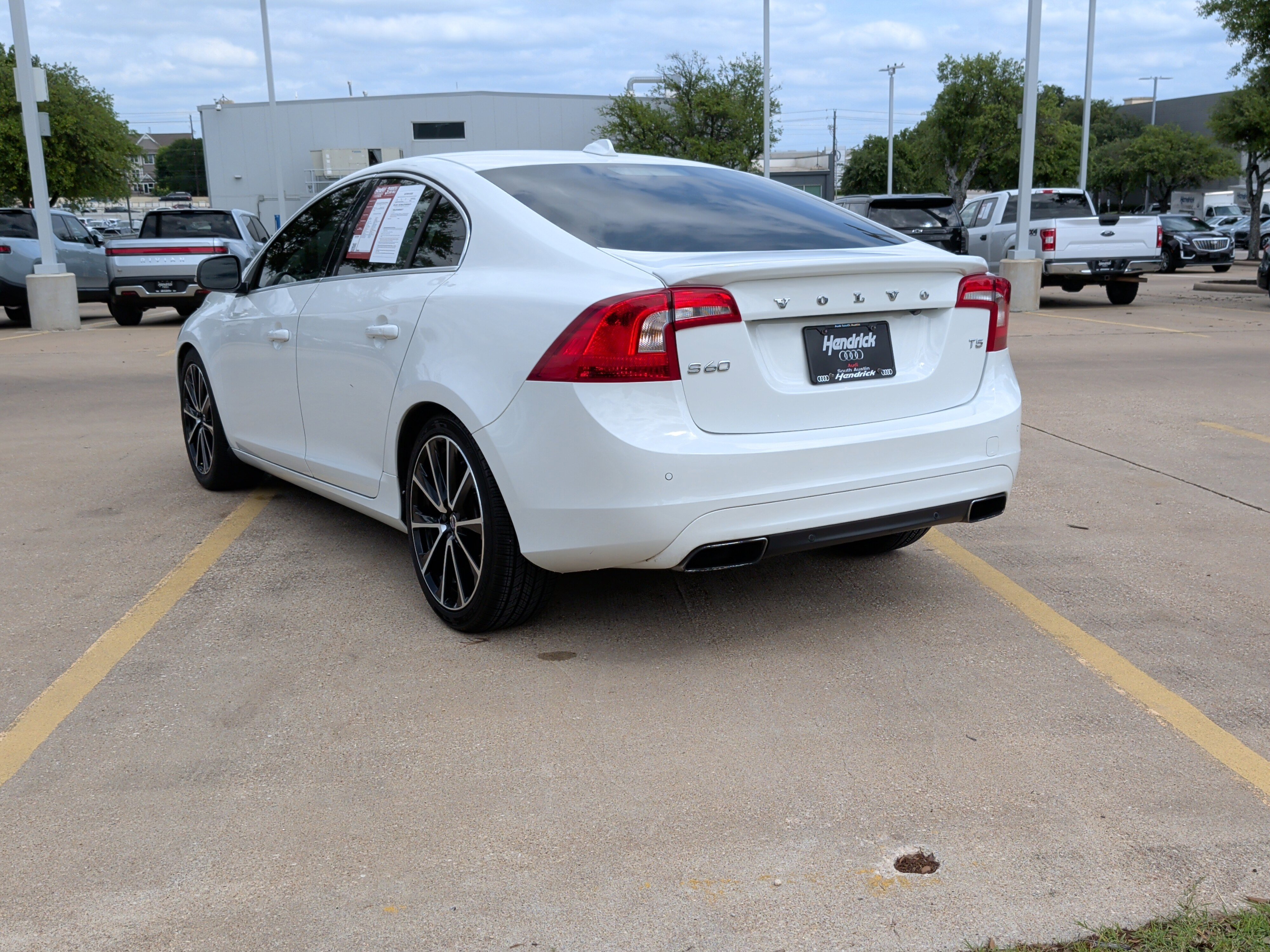 Used 2016 Volvo S60 T5 Premier w/ Convenience Package FWD image 8