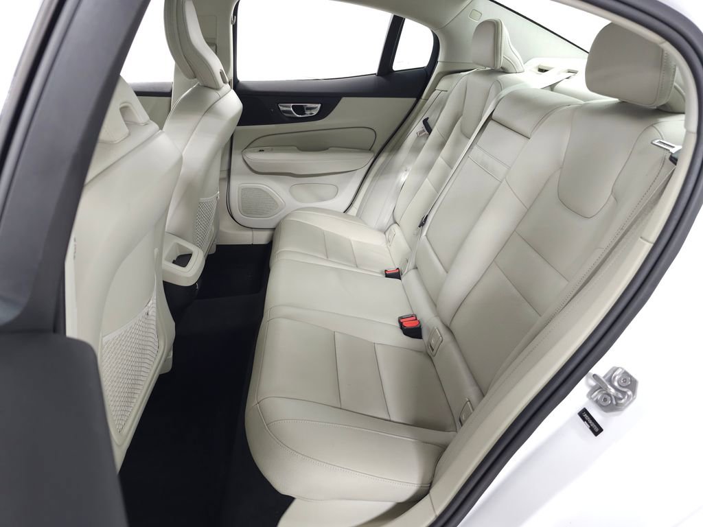 Used 2019 Volvo S60 T5 Momentum FWD image 27