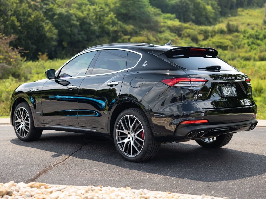 Used 2021 Maserati Levante GranSport AWD/4WD image 4