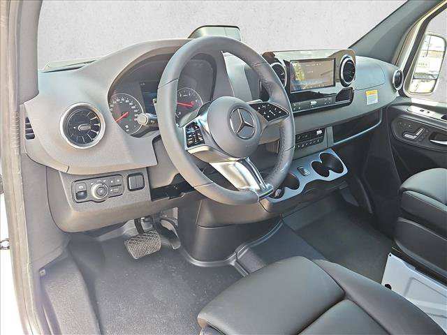 New 2026 Mercedes-Benz Sprinter 2500 image 3