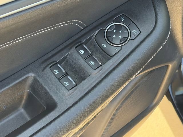 Used 2024 Ford Edge Titanium image 21