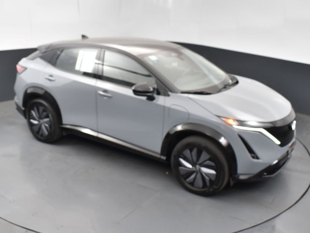 Used 2023 Nissan Ariya AWD image 44