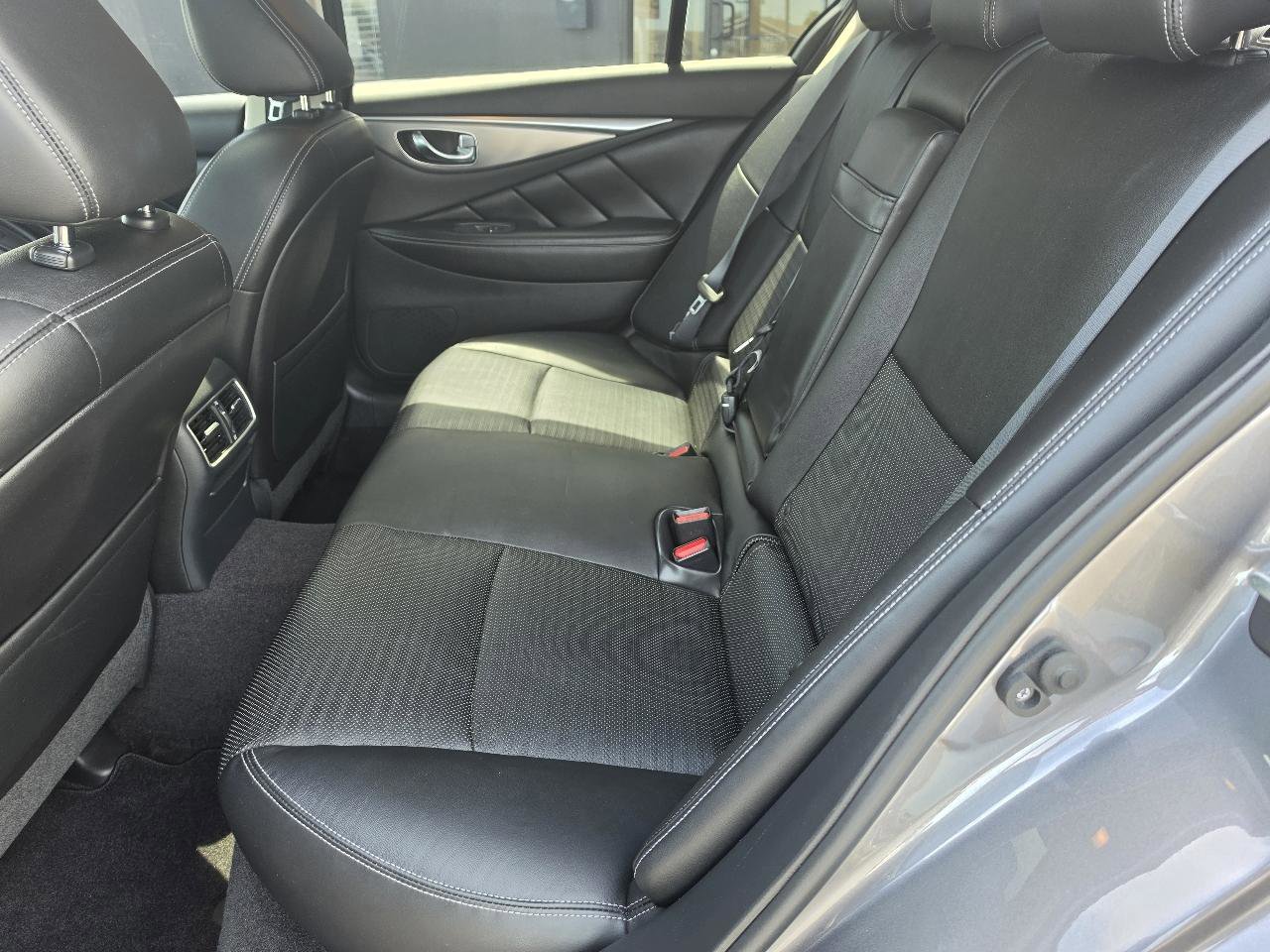 Used 2018 INFINITI Q50 Sport AWD/4WD image 42
