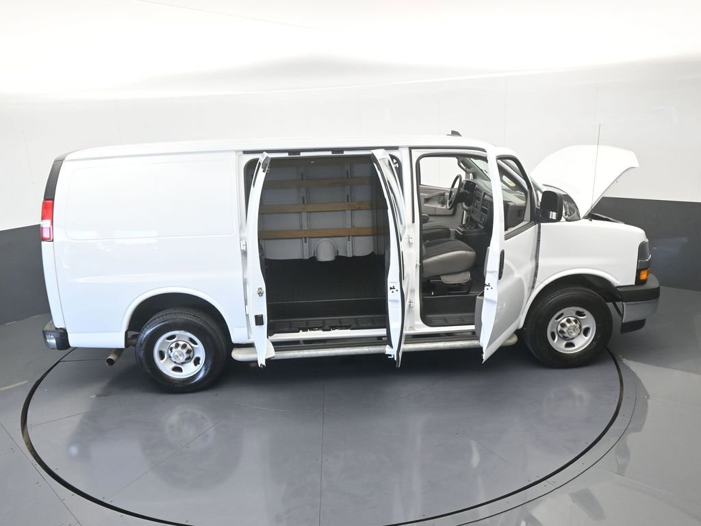 Used 2024 Chevrolet Express 2500 w/ Driver Convenience Package image 61