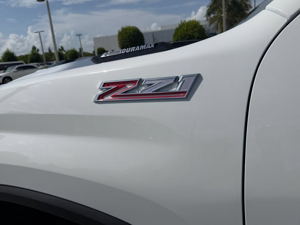 New 2026 Chevrolet Silverado 2500 LT w/ Safety Package AWD/4WD image 7