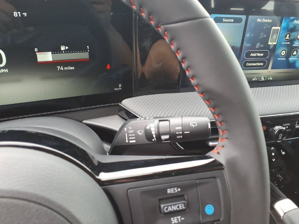 New 2027 Nissan Kicks SR AWD/4WD image 24