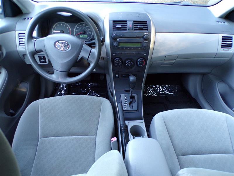 Used 2009 Toyota Corolla LE FWD image 28