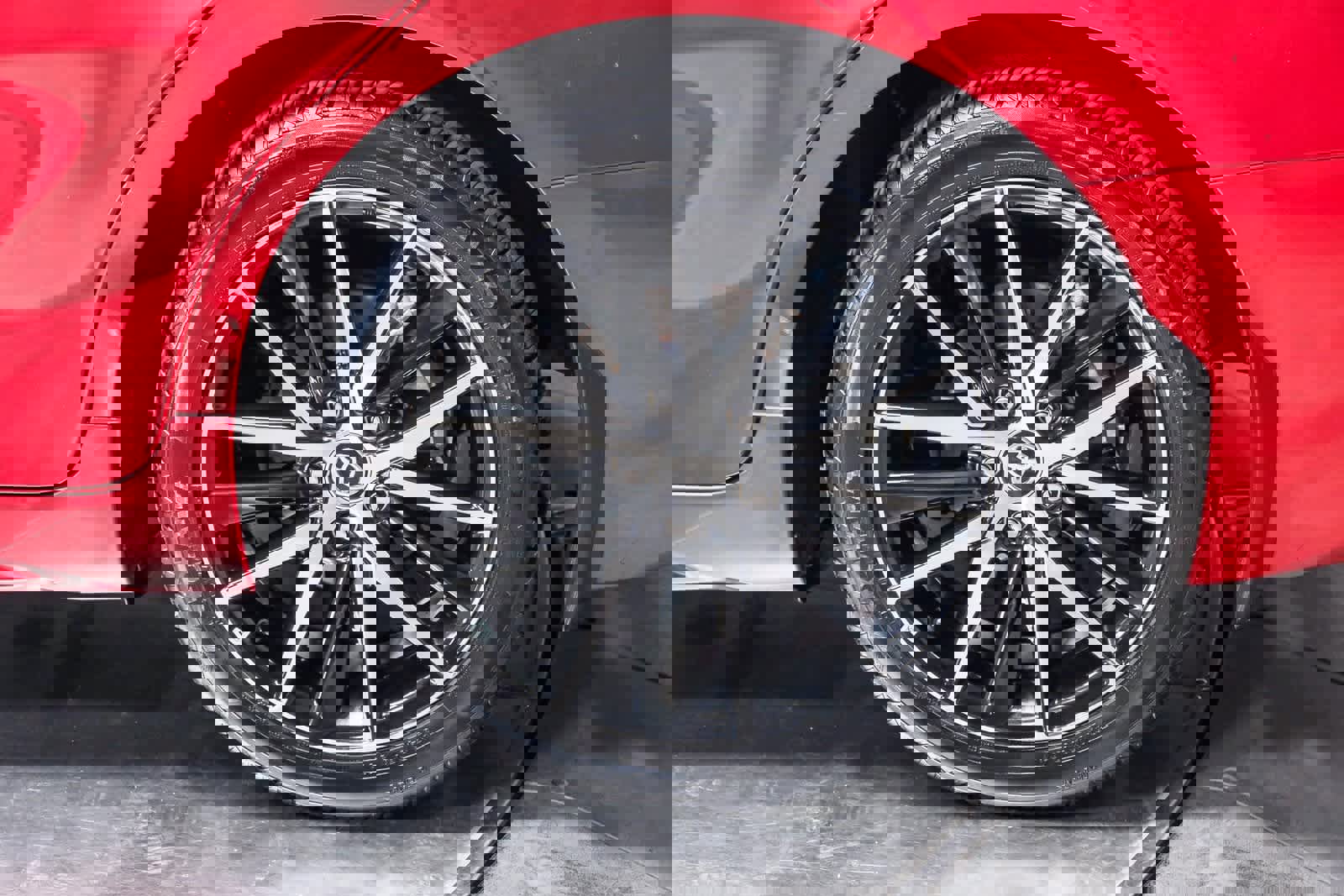 Used 2022 Toyota Camry SE image 9