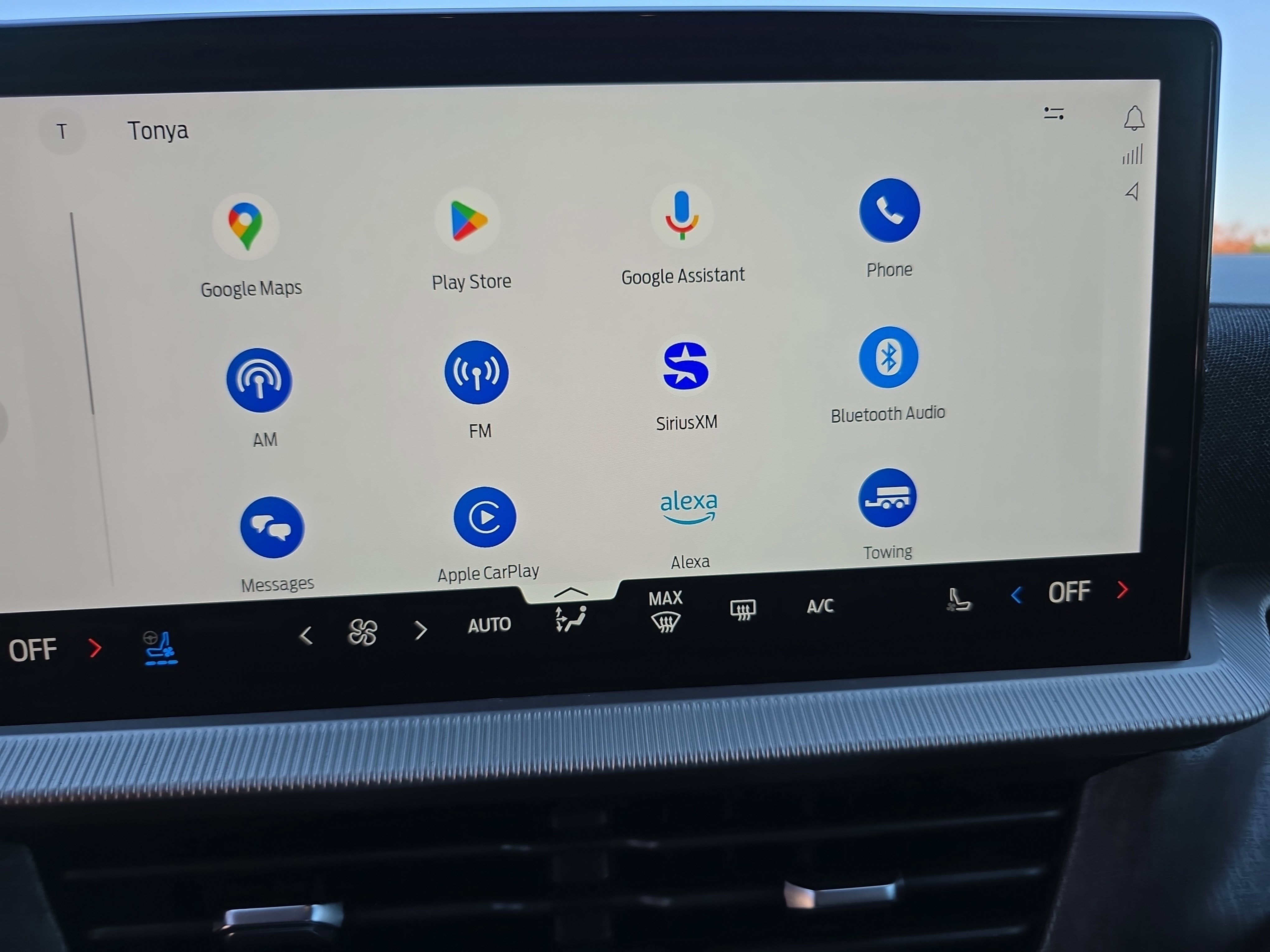 Used 2025 Ford Explorer Platinum w/ Ultimate Package image 21