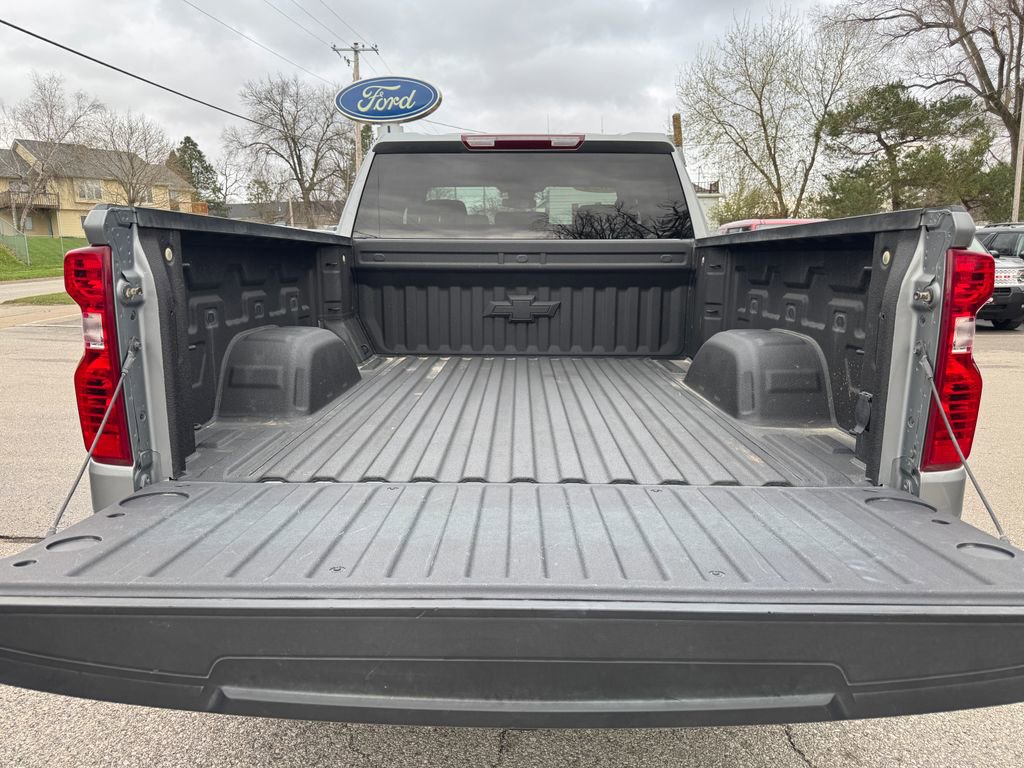 Used 2024 Chevrolet Silverado 1500 LT w/ Protection Package image 11