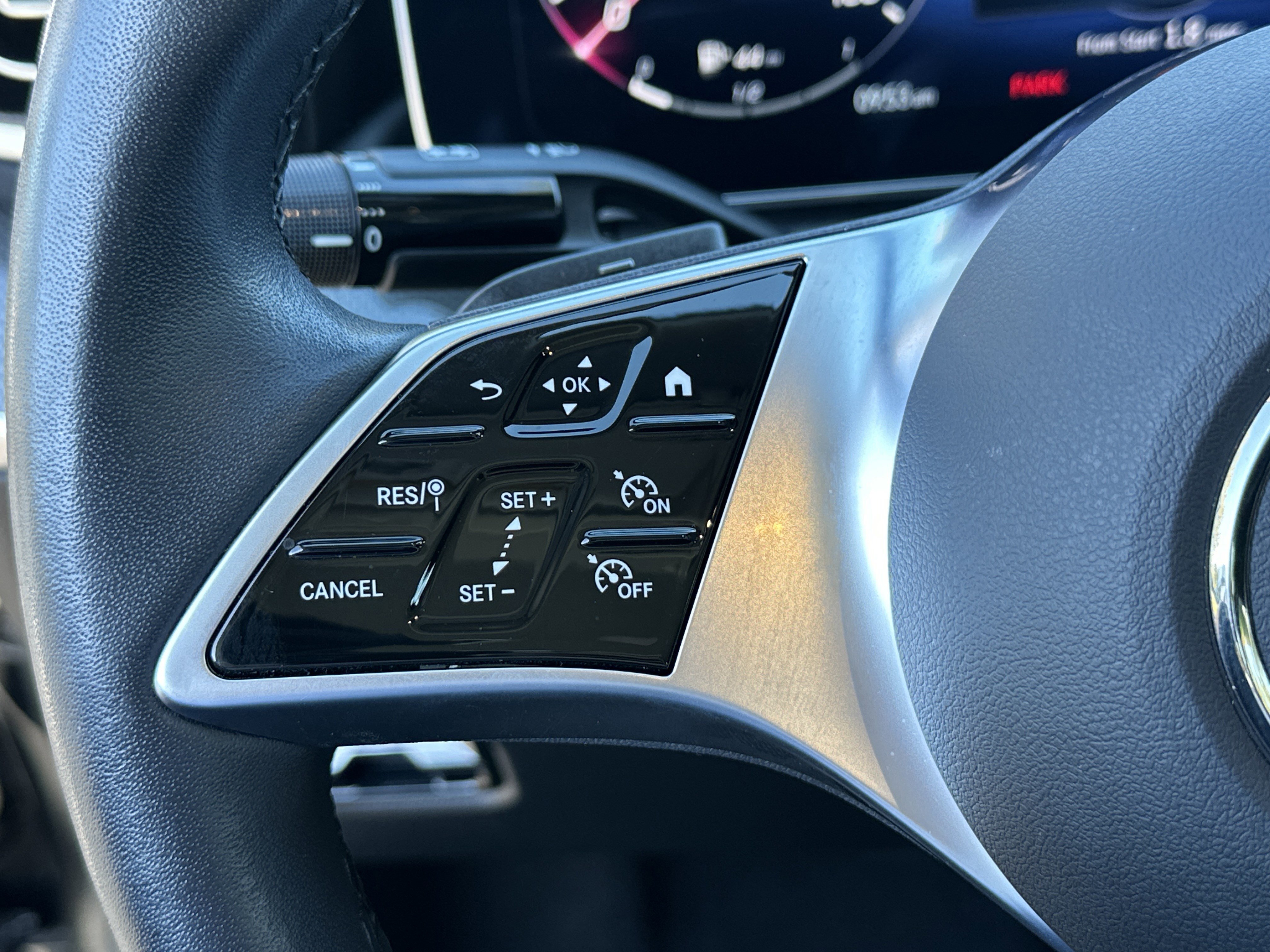 Used 2022 Mercedes-Benz C 300 Sedan image 22