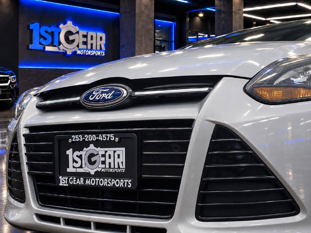 Used 2014 Ford Focus Titanium FWD image 14