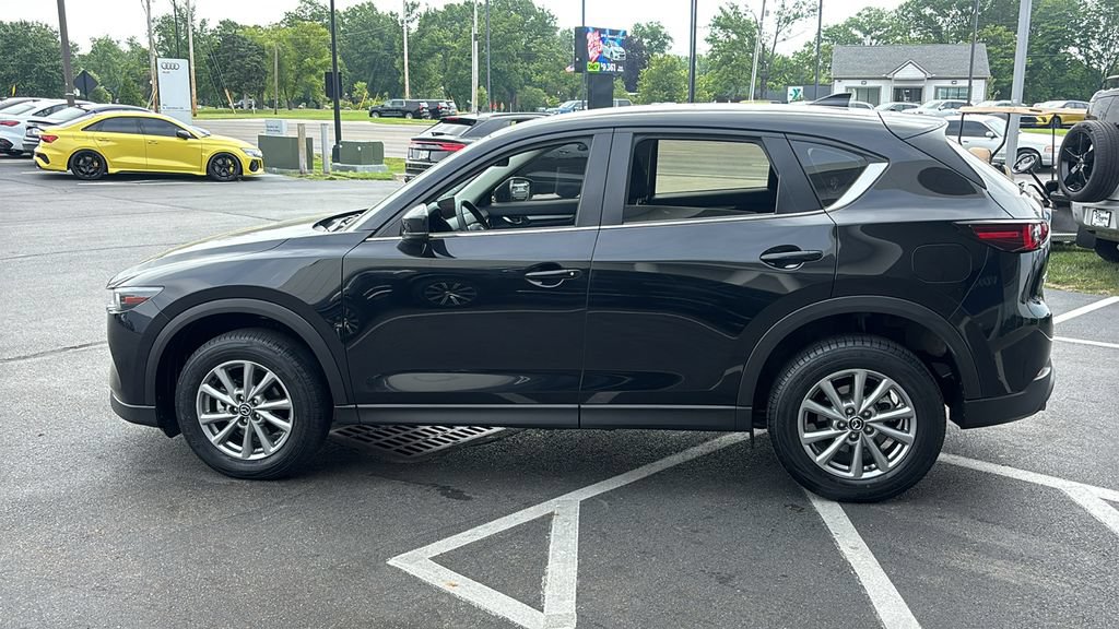 Used 2023 MAZDA CX-5 AWD 2.5 S image 3