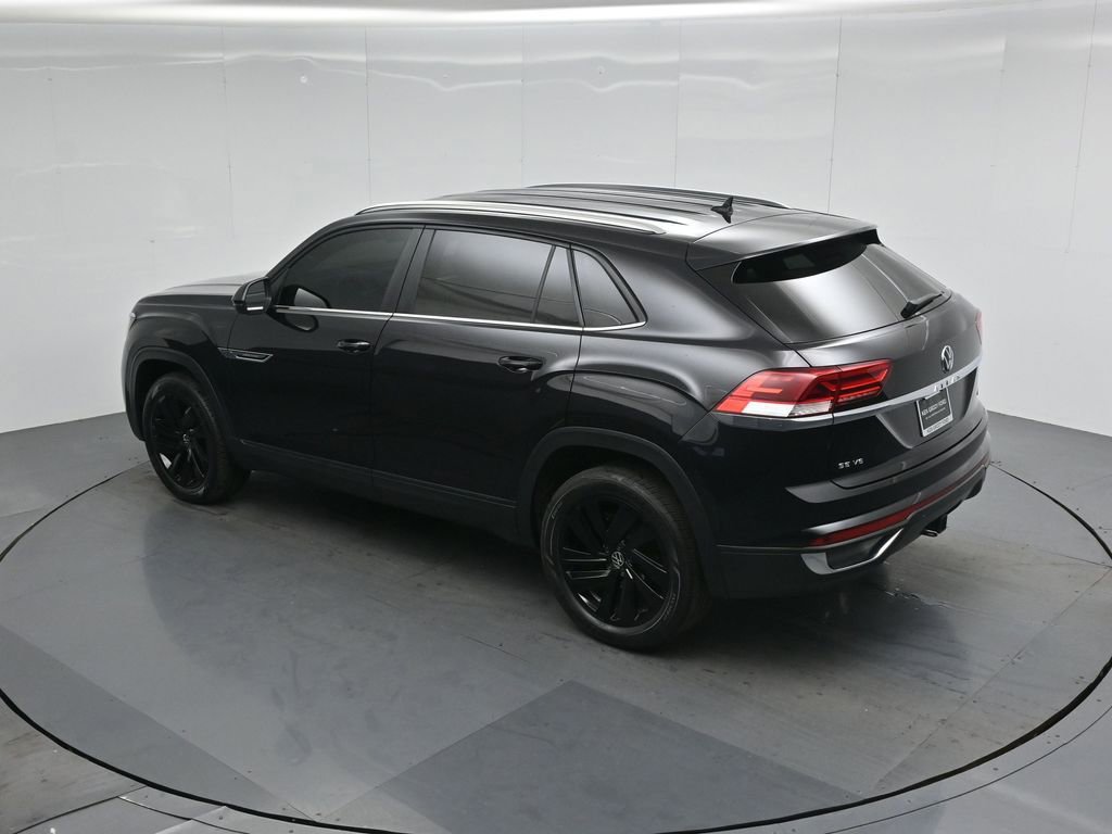 Used 2023 Volkswagen Atlas Cross Sport SE w/ Black Wheel Package AWD/4WD image 40