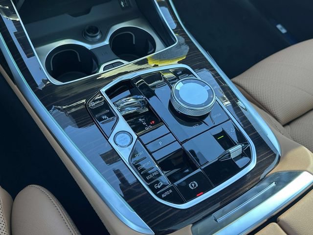 New 2027 BMW X7 xDrive40i w/ Executive Package AWD/4WD image 17
